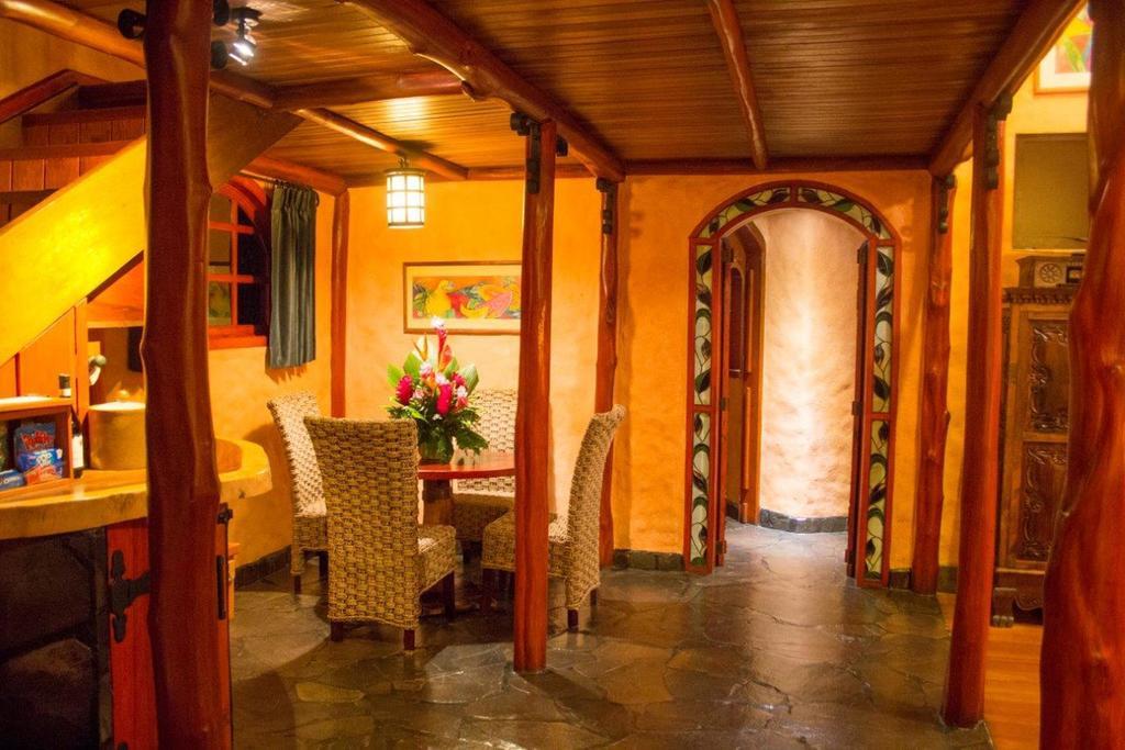 Peace Lodge Vara Blanca  Eksteriør billede